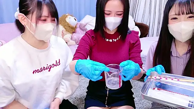 Snapshot of Nonchan_ chatting on 01-08-25, 11:21 Nonchan online show from 01-08-25, 11:21