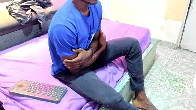 Terrance z online show from 10-15-25, 06:19