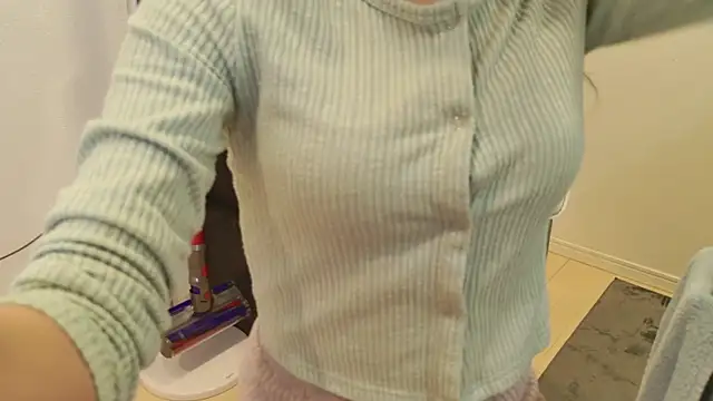 sayaka xo online show from 01-30-25, 04:45