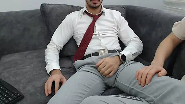 Naughtb0y online show from 12-14-25, 09:36