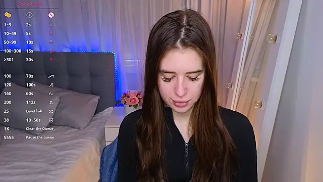 Snapshot of Milkissss chatting on 02-11-26, 08:41 Milkissss online show from 02-11-26, 08:41