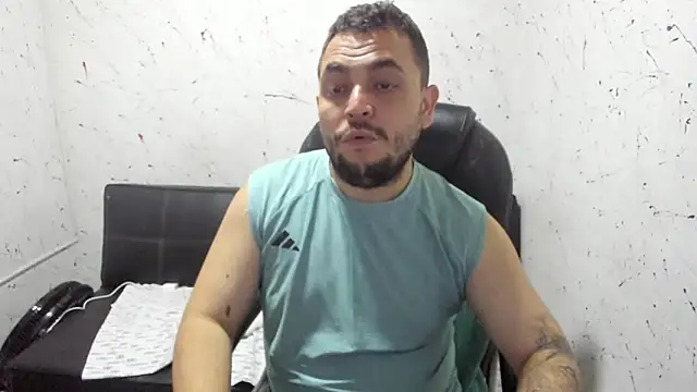 Snapshot of _ace_ventura chatting on 10-27-25, 04:22 ace ventura online show from 10-27-25, 04:22