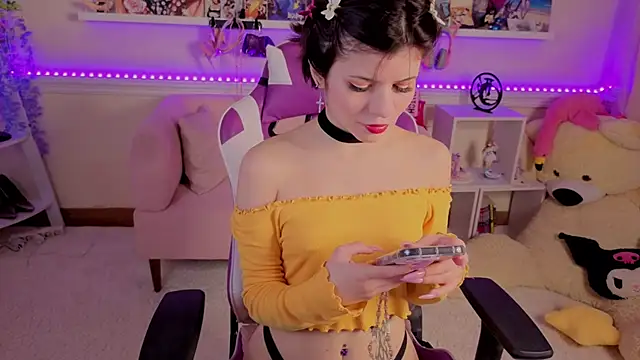 Snapshot of Katya_Zaitseva chatting on 11-30-25, 02:10 Katya Zaitseva online show from 11-30-25, 02:10