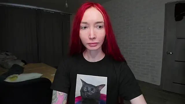 Roxy Silver online show from 02-14-26, 05:59