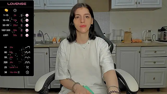 broosnica1 online show from 12-30-24, 04:53