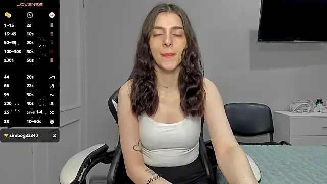 Snapshot of broosnica1 chatting on 11-03-25, 08:15 broosnica1 online show from 11-03-25, 08:15