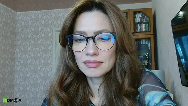 Snapshot of alicia_spicy chatting on 02-06-26, 05:01 alicia spicy online show from 02-06-26, 05:01