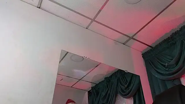 Stuart Boy  online show from 12-24-24, 04:00