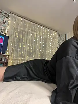 adel secret online show from 12-19-24, 08:13