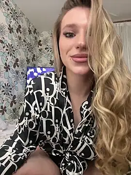 Snapshot of adel_secret chatting on 02-04-26, 09:09 adel secret online show from 02-04-26, 09:09