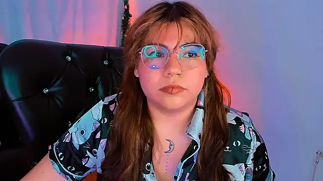 Snapshot of Samanta_cutee chatting on 02-06-25, 12:48 Samanta cutee online show from 02-06-25, 12:48