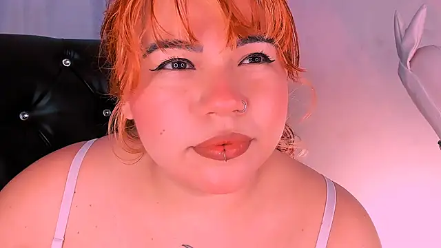 Snapshot of Samanta_cutee chatting on 02-16-25, 08:11 Samanta cutee online show from 02-16-25, 08:11