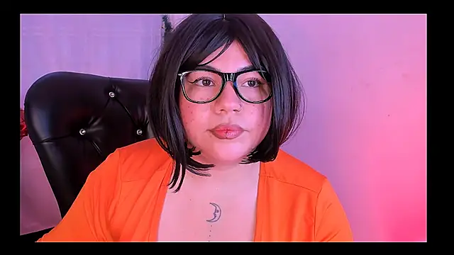 Snapshot of Samanta_cutee chatting on 03-02-25, 08:29 Samanta cutee online show from 03-02-25, 08:29