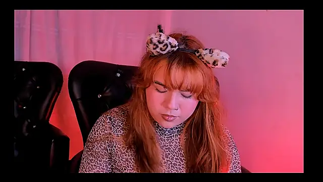 Snapshot of Samanta_cutee chatting on 03-09-25, 11:14 Samanta cutee online show from 03-09-25, 11:14