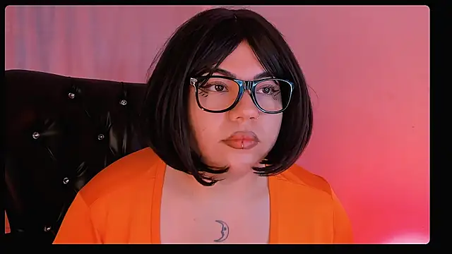 Snapshot of Samanta_cutee chatting on 03-21-25, 12:17 Samanta cutee online show from 03-21-25, 12:17