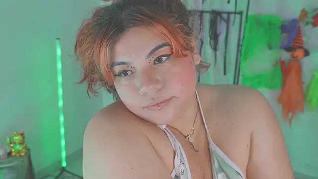 Snapshot of Samanta_cutee chatting on 09-28-25, 12:43 Samanta cutee online show from 09-28-25, 12:43