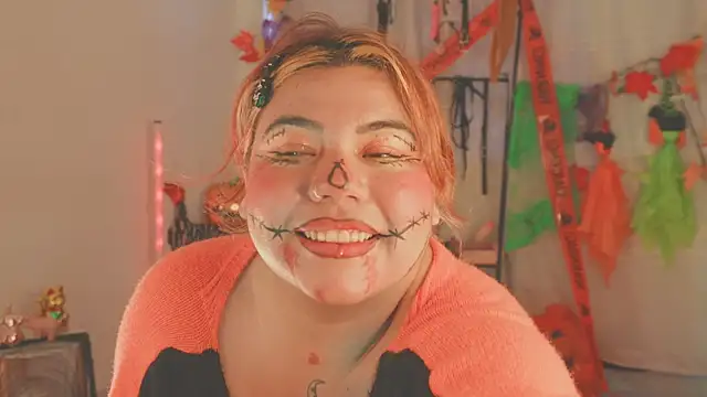 Snapshot of Samanta_cutee chatting on 10-31-25, 12:39 Samanta cutee online show from 10-31-25, 12:39