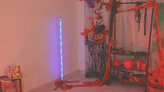 Snapshot of Samanta_cutee chatting on 11-07-25, 10:32 Samanta cutee online show from 11-07-25, 10:32