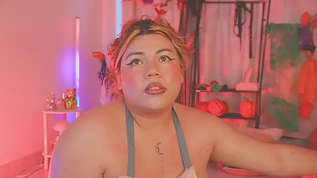 Snapshot of Samanta_cutee chatting on 11-15-25, 09:21 Samanta cutee online show from 11-15-25, 09:21