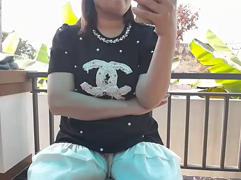Nanaly Sweet online show from 01-16-25, 04:38