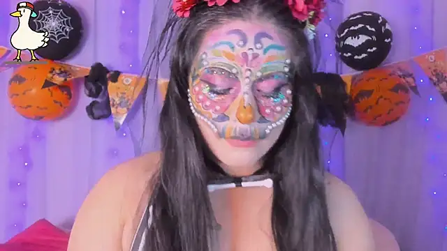 Snapshot of _niiky chatting on 10-28-25, 12:30 niiky online show from 10-28-25, 12:30