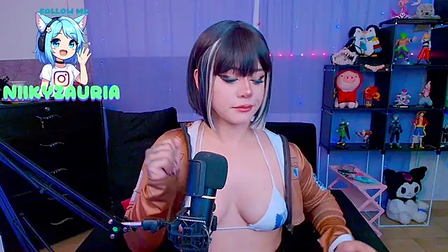 Snapshot of _niiky chatting on 11-18-25, 10:52 niiky online show from 11-18-25, 10:52