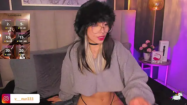 Violetta Nur online show from 12-14-24, 04:23