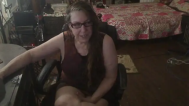 Ireallysquirt online show from 09-28-25, 01:00