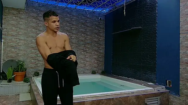 Snapshot of Boysgang_sex chatting on 03-20-25, 11:16 Boysgang sex online show from 03-20-25, 11:16