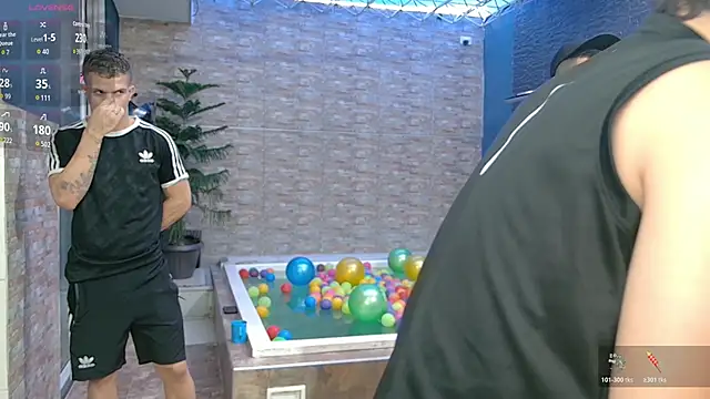 Snapshot of Boysgang_sex chatting on 10-23-25, 11:42 Boysgang sex online show from 10-23-25, 11:42