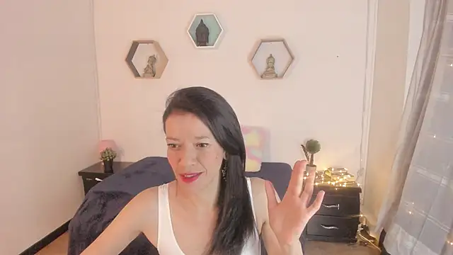 Snapshot of Paloma_victory chatting on 01-15-25, 08:58 Paloma victory online show from 01-15-25, 08:58