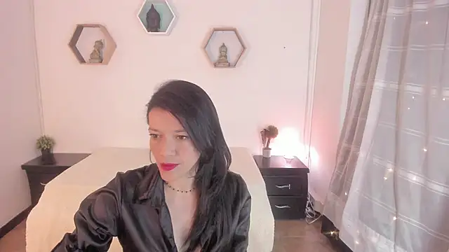 Snapshot of Paloma_victory chatting on 01-25-25, 08:31 Paloma victory online show from 01-25-25, 08:31