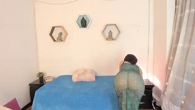 Snapshot of Paloma_victory chatting on 02-19-25, 09:03 Paloma victory online show from 02-19-25, 09:03