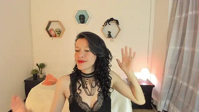 Snapshot of Paloma_victory chatting on 10-16-25, 09:27 Paloma victory online show from 10-16-25, 09:27