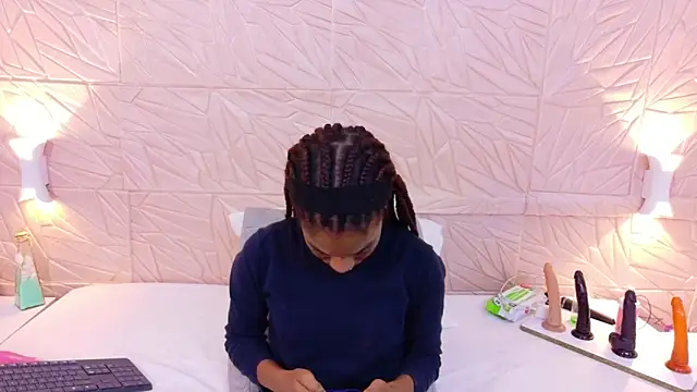 Snapshot of Amarantha_love69 chatting on 10-04-25, 01:09 Amarantha love69 online show from 10-04-25, 01:09