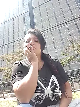 Emily0215 online show from 02-04-26, 04:02