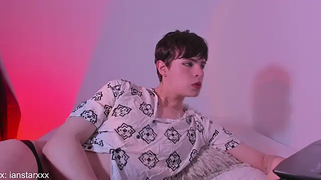 Snapshot of ianstar_599 chatting on 02-23-25, 11:58 ianstar 599 online show from 02-23-25, 11:58