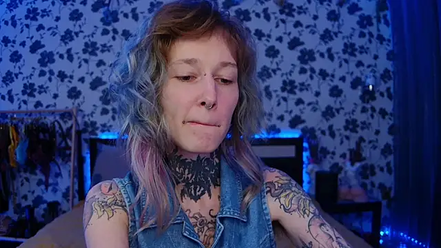 Littlespacemouse online show from 10-08-25, 01:42