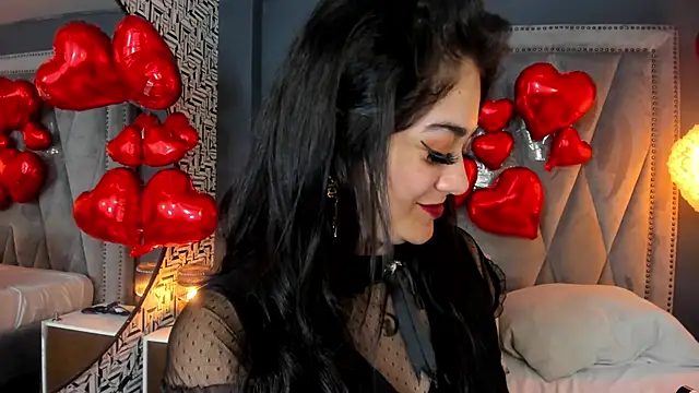 nahomi sweett online show from 02-06-25, 05:09