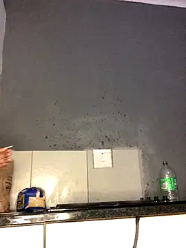 Nicole Liam  online show from 10-21-25, 09:48