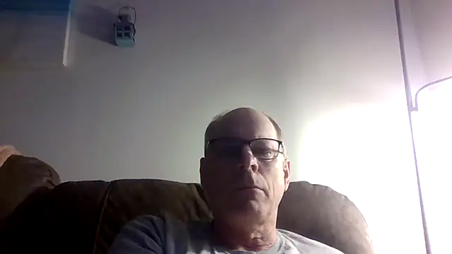 Snapshot of pjkrun66 chatting on 11-13-25, 10:08 pjkrun66 online show from 11-13-25, 10:08