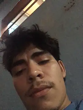 Edanvvv online show from 10-26-25, 10:04