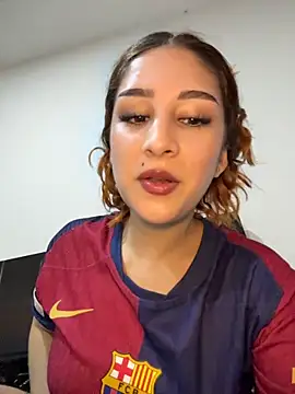 Mon Cherry online show from 02-04-26, 01:33