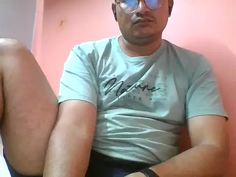 naughtymike0007 online show from 09-30-25, 06:13