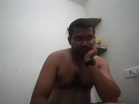 naughtymike0007 online show from 10-28-25, 02:48