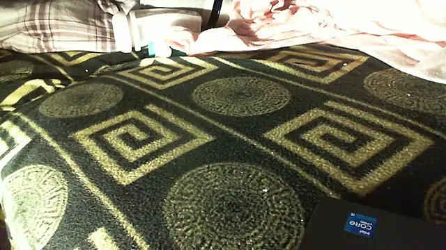 Snapshot of nickybaby chatting on 11-13-25, 05:28 nickybaby online show from 11-13-25, 05:28