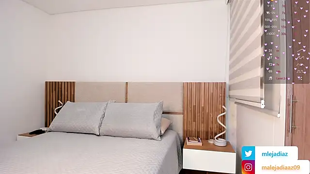 MalejaDiaz  online show from 11-27-25, 08:22