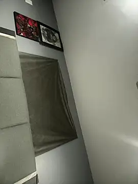 Snapshot of MissReddMamy chatting on 12-08-24, 07:15 MissReddMamy online show from 12-08-24, 07:15