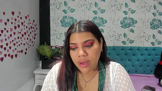 LindaBreeS online show from 01-21-25, 04:27