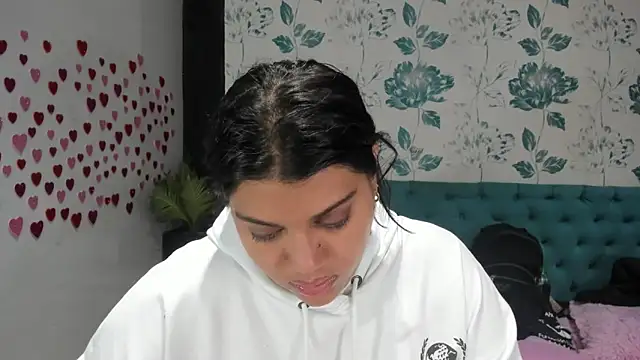 LindaBreeS online show from 02-21-25, 08:16